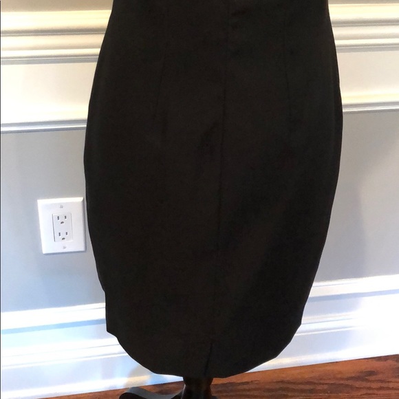 Little black dress - Picture 7 of 8